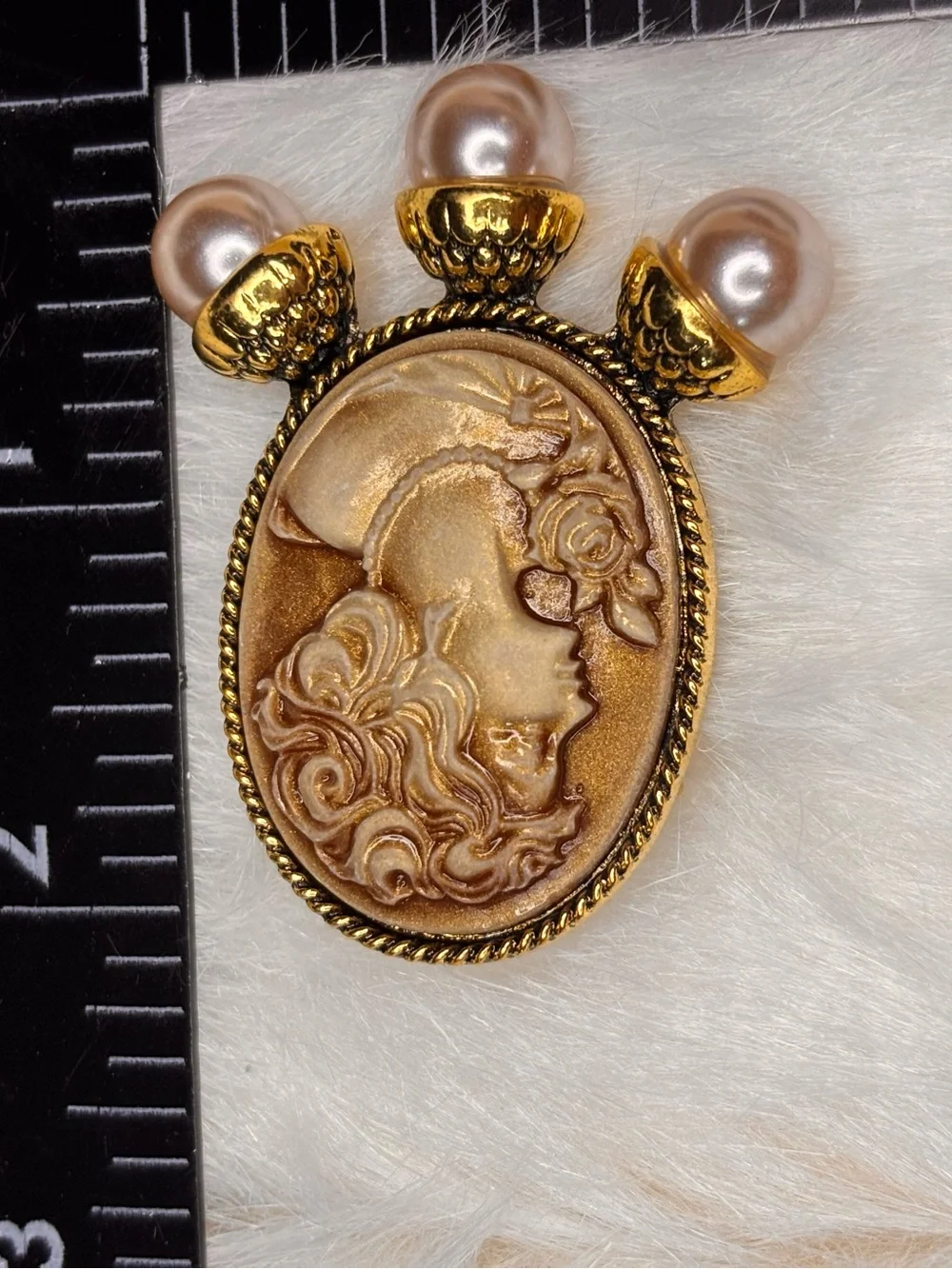 Vintage Style Cameo Lady Brooch with Faux Pearl Drops – Gold Tone